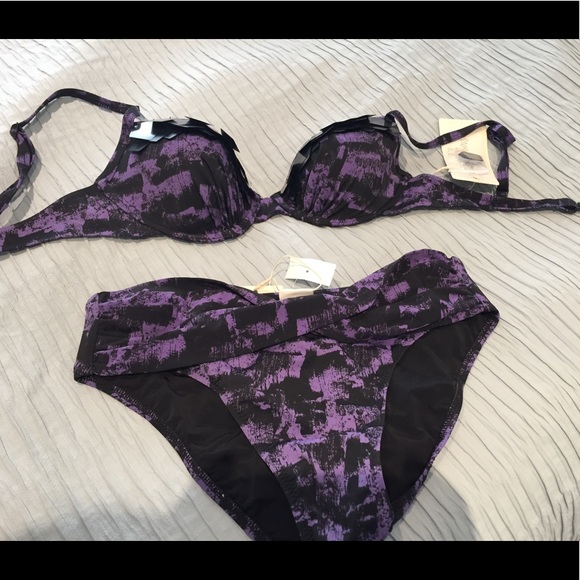 Purple/Black Print Bikini Top and Bottom - Picture 2 of 4